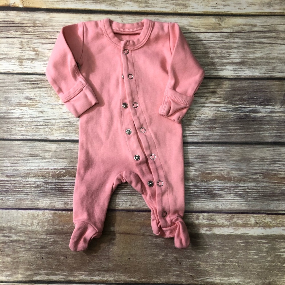 L’ovedbaby pink sleeper
